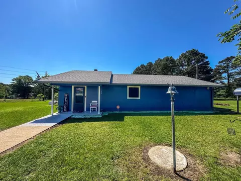 119 Deer Cove Rd, Avinger, TX 75630