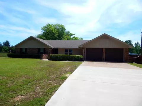 3035 Arrowwood Rd, Gilmer, TX 75644