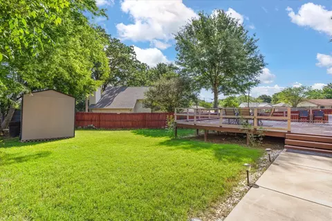 Exterior - 302 Cindi Ct, Longview, TX 75605 photo 9 of 11
