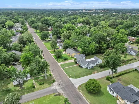 View/Area - 715 Noel Dr, Longview, TX 75602 photo 2 of 3