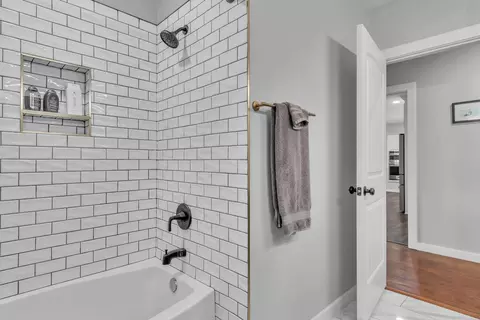 Bath - 715 Noel Dr, Longview, TX 75602 photo 5 of 5