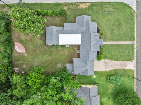 View/Area - 715 Noel Dr, Longview, TX 75602 photo 1 of 3