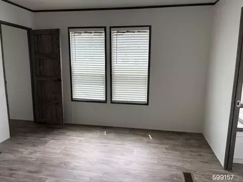 390 Barkman Bend Rd, Hooks, TX 75561 photo 11