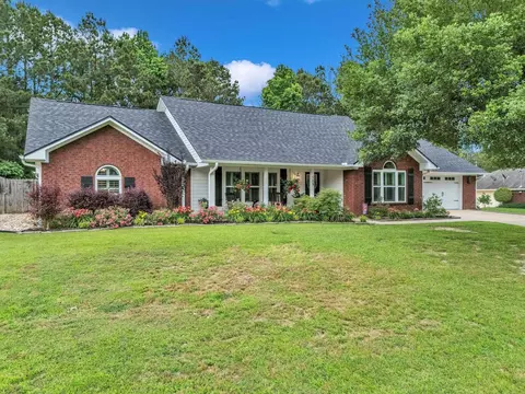 508 Plantation Ln, Marshall, TX 75672