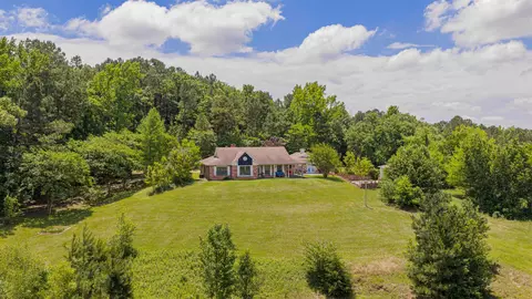 1936 Apt B Silver Maple Rd, Big Sandy, TX 75755