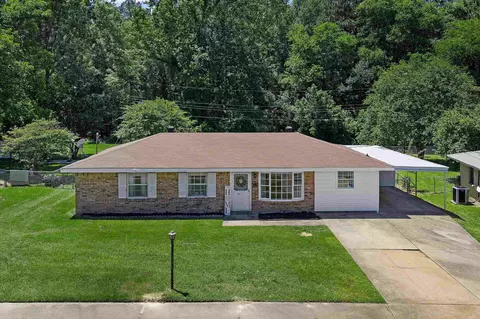 575 S Hearne, Waskom, TX 75692