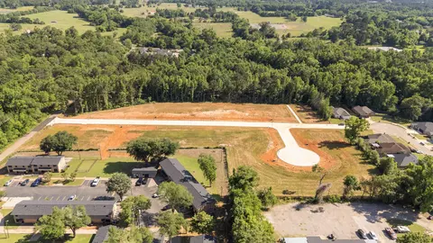 504 Driftwood Cir, Troup, TX 75789