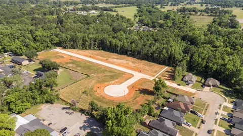 601 Mary Ln, Troup, TX 75789