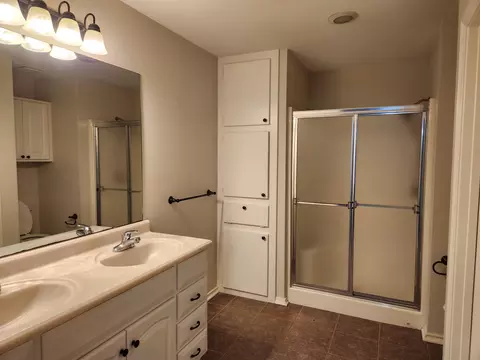 1803 Riverstone Ln, Longview, TX 75605 photo 9