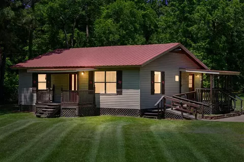 1219 County Road 3222, Jefferson, TX 75657