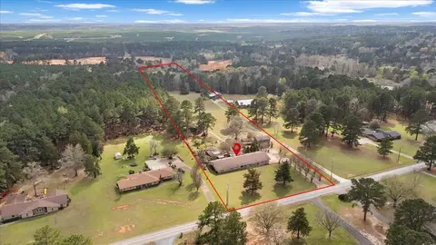 2320 Grangeway Rd, Marshall, TX 75672
