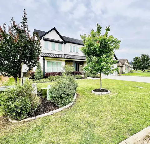 5602 Palladio Ln, Longview, TX 75605