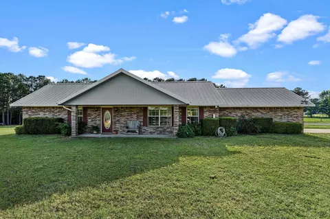 340 Private Road 1104, Diana, TX 75640