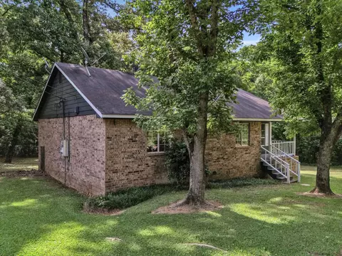 Exterior - 2802 Granite Dr, Longview, TX 75604 photo 9 of 9
