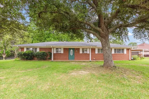 207 N Stewart, White Oak, TX 75693