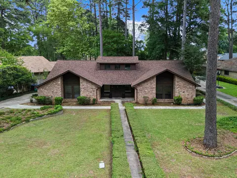 Exterior - 32 Stonegate, Longview, TX 75601 photo 6 of 7