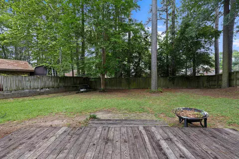 Exterior - 32 Stonegate, Longview, TX 75601 photo 4 of 7