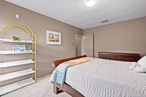 Bedroom - 32 Stonegate, Longview, TX 75601 photo 2 of 3