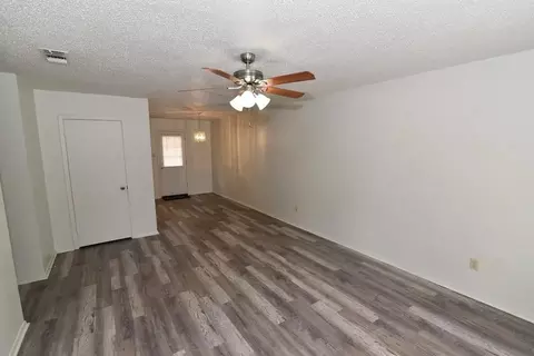 4113 Thomas, Longview, TX 75605 photo 3