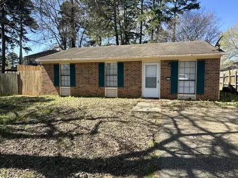4113 Thomas, Longview, TX 75605