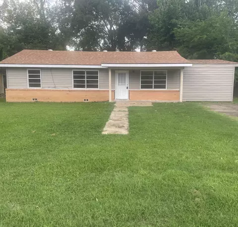 404 Margaret Ave, Henderson, TX 75652