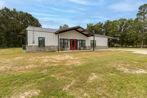 6879 Fm 1735, Pittsburg, TX 75686