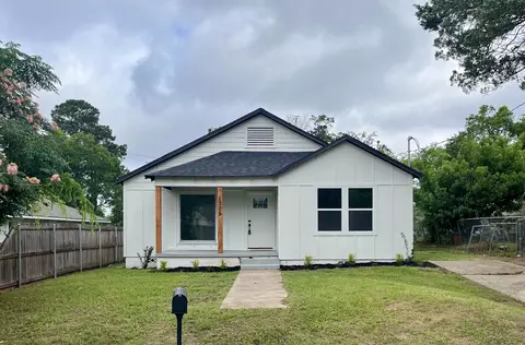 1305 Shaw St, Tyler, TX 75701