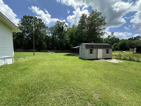 Exterior - 323 Twyman, Harleton, TX 75651 photo 4 of 6