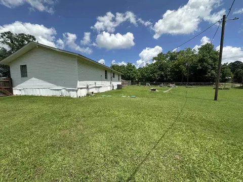 Exterior - 323 Twyman, Harleton, TX 75651 photo 3 of 6
