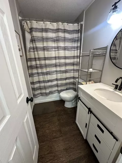 Bath - 323 Twyman, Harleton, TX 75651 photo 1 of 2