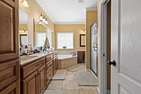 Entry Way - 151 Tiger Lily, Diana, TX 75640 photo 3 of 5