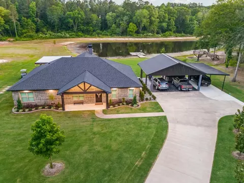 155 Private Road 3561, Kilgore, TX 75662
