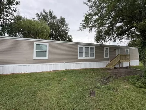 410 W Hickory, Orange, TX 77630