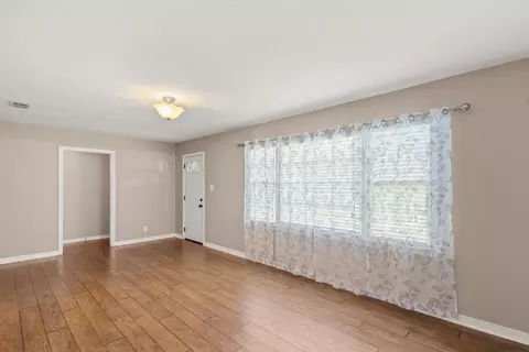 Living - 801 Park St, Gilmer, TX 75644 photo 2 of 5