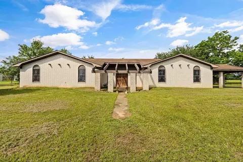 144 Rice Rd, Kilgore, TX 75662