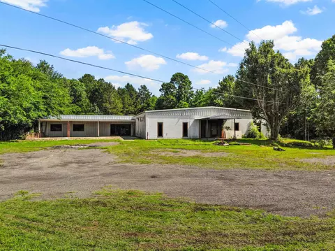 1308 Hwy 11, Hughes Springs, TX 75656