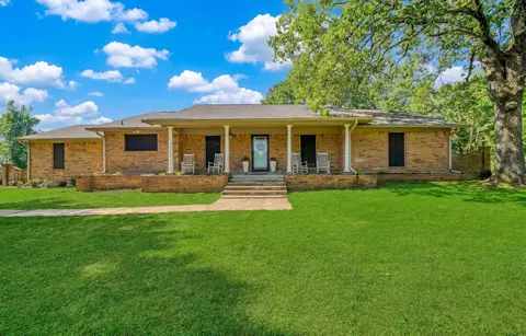 176 Golf Rd, Gilmer, TX 75645