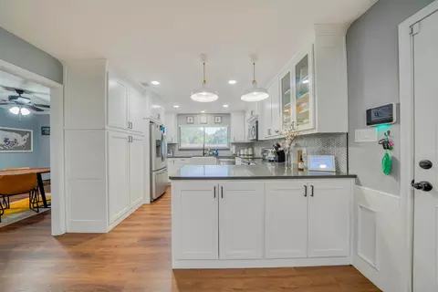 Kitchen - 176 Golf Rd, Gilmer, TX 75645 photo 2 of 5