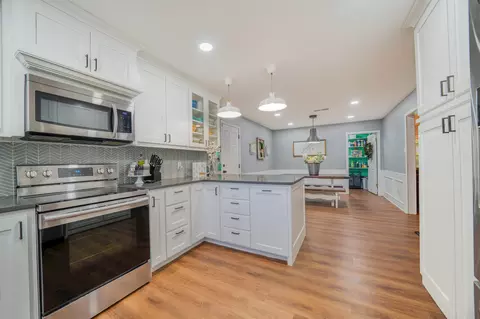 Kitchen - 176 Golf Rd, Gilmer, TX 75645 photo 5 of 5