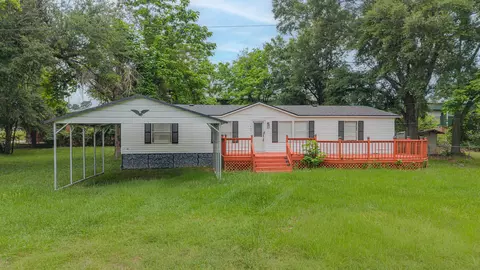 435 Menefee St, Tatum, TX 75691