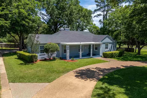 2401 E Cotton St, Longview, TX 75602