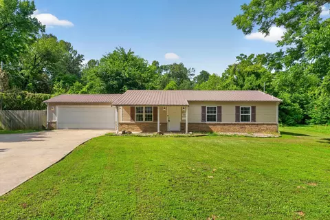 228 Cambridge, Longview, TX 75601