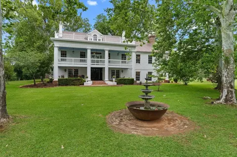 116 Beavers Bend Rd, Marshall, TX 75672 photo 2