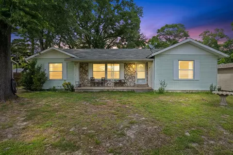 1203 Zeola, Longview, TX 75604