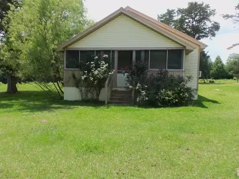 3813 E Cr 176, Kilgore, TX 75662