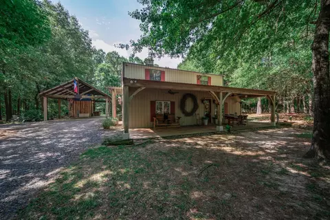 12371 N County Road 181, Overton, TX 75684