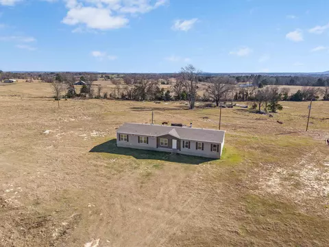 5288 Pr 4084, Gilmer, TX 75644 photo 4