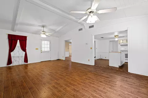 211 E Bonham, Jefferson, TX 75657 photo 26