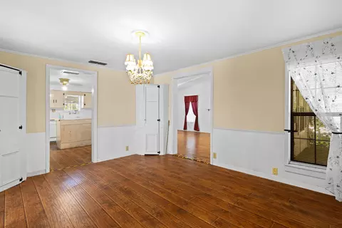 211 E Bonham, Jefferson, TX 75657 photo 31