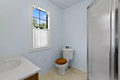 211 E Bonham, Jefferson, TX 75657 photo 39